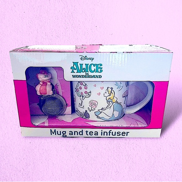 Disney Dining Disney Alice In Wonderland Mug And Tea Infuser Poshmark